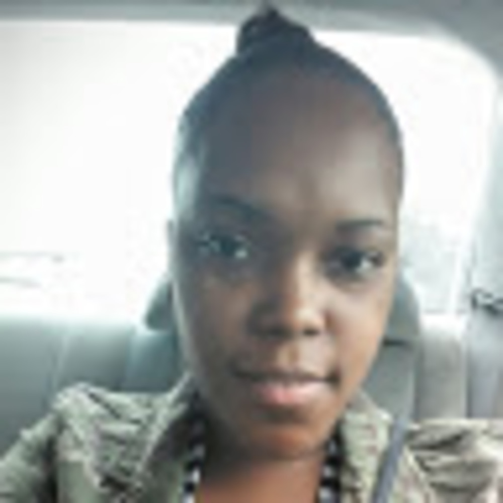 Meet your Posher, Kendra